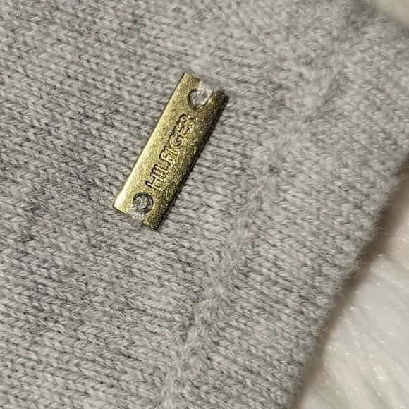 Tommy Hilfiger gray knit top with ruffle - Picture 5 of 8